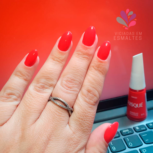 Esmalte Risqué Vermelho Felicidade